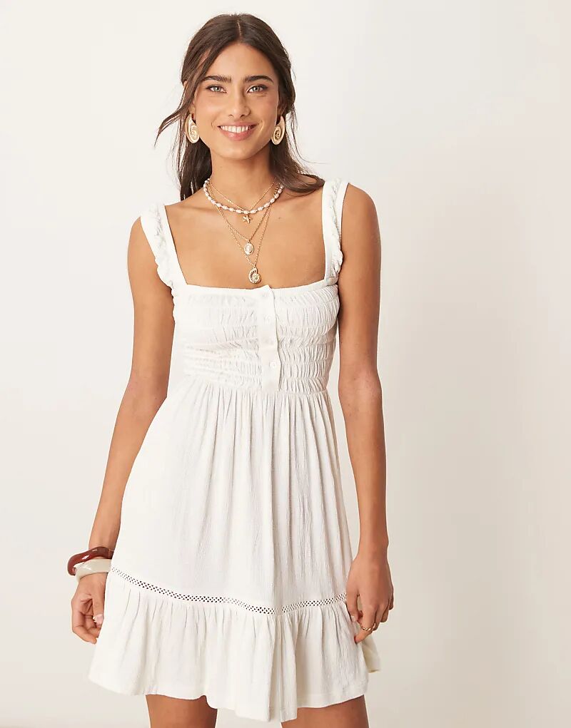 Белое многоярусное мини-платье ASOS DESIGN с квадратным вырезом, сборками и кружевными вставками
Белое многоярусное мини-платье ASOS DESIGN с квадратным вырезом, сборками и кружевными вставками