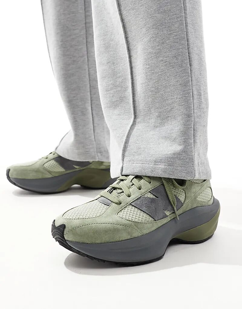 Кроссовки WRPD Runner цвета хаки и черного цвета New Balance
Кроссовки WRPD Runner цвета хаки и черного цвета New Balance