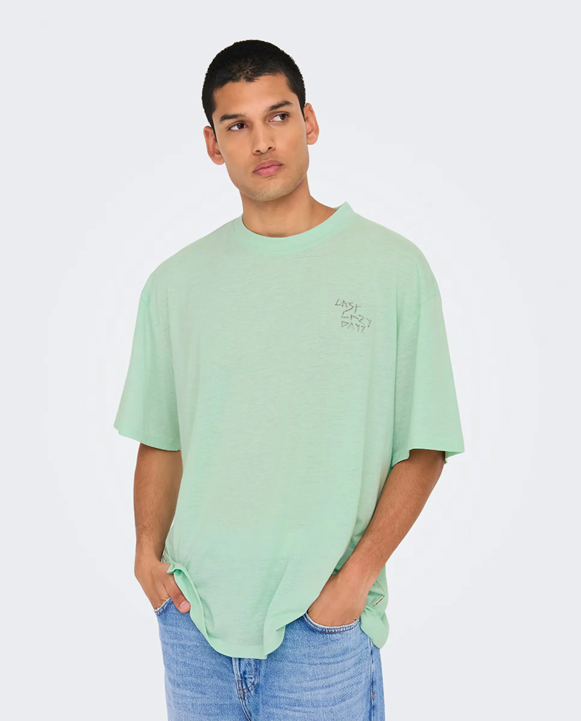 Футболка мужская с коротким рукавом оверсайз Only & Sons, зеленый
Футболка мужская с коротким рукавом оверсайз Only & Sons, зеленый