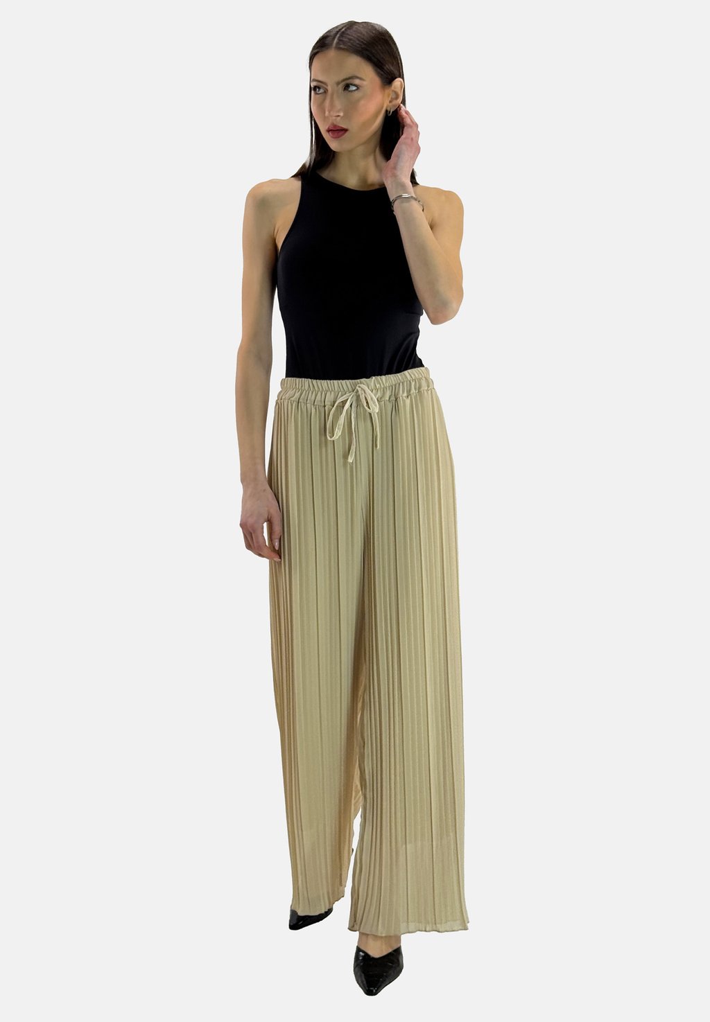 Брюки Elara, бежевый
Брюки Elara, бежевый