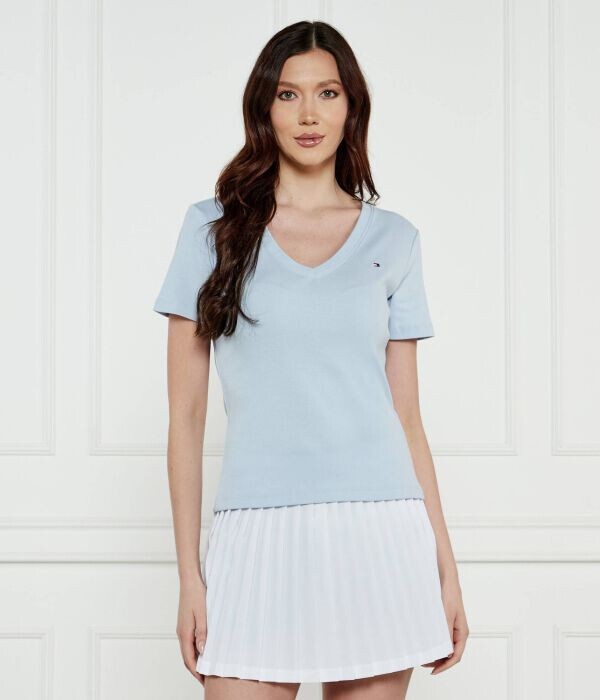 Футболка женская Tommy Hilfiger с v-образным вырезом, голубой
Футболка женская Tommy Hilfiger с v-образным вырезом, голубой