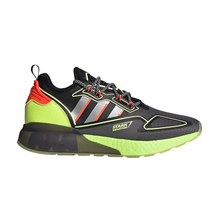 Кроссовки Adidas Marvel x ZX 2K Boost, черный
Кроссовки Adidas Marvel x ZX 2K Boost, черный