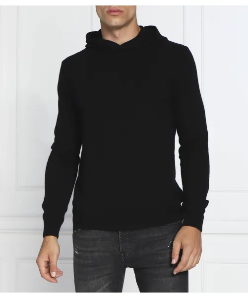 Свитер Regular fit Oscar Jacobson, черный
Свитер Regular fit Oscar Jacobson, черный