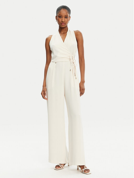 Комбинезон стандартного кроя CFC0122396003 Rinascimento, экрю
Комбинезон стандартного кроя CFC0122396003 Rinascimento, экрю