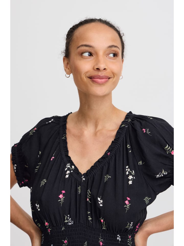 Платье BYIROSE - А-силуэт в черном миксе b. young
Платье BYIROSE - А-силуэт в черном миксе b. young