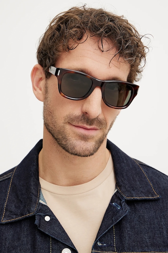 Солнцезащитные очки Saint Laurent, оранжевый
Солнцезащитные очки Saint Laurent, оранжевый