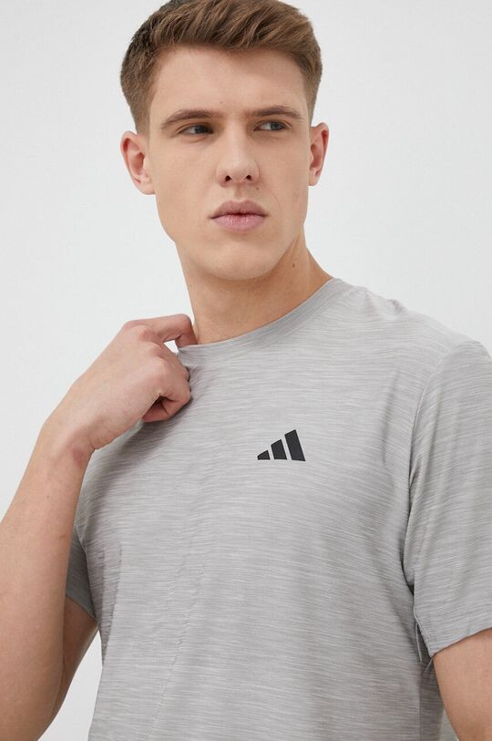 Тренировочная футболка Training Essential adidas Performance, серый
Тренировочная футболка Training Essential adidas Performance, серый