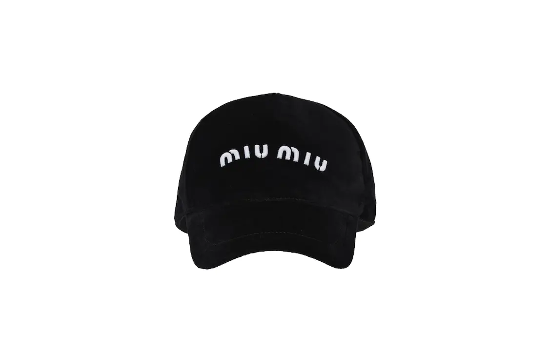 MIU MIU Хлопковая бейсболка женская черная, Black White 
MIU MIU Хлопковая бейсболка женская черная, Black White