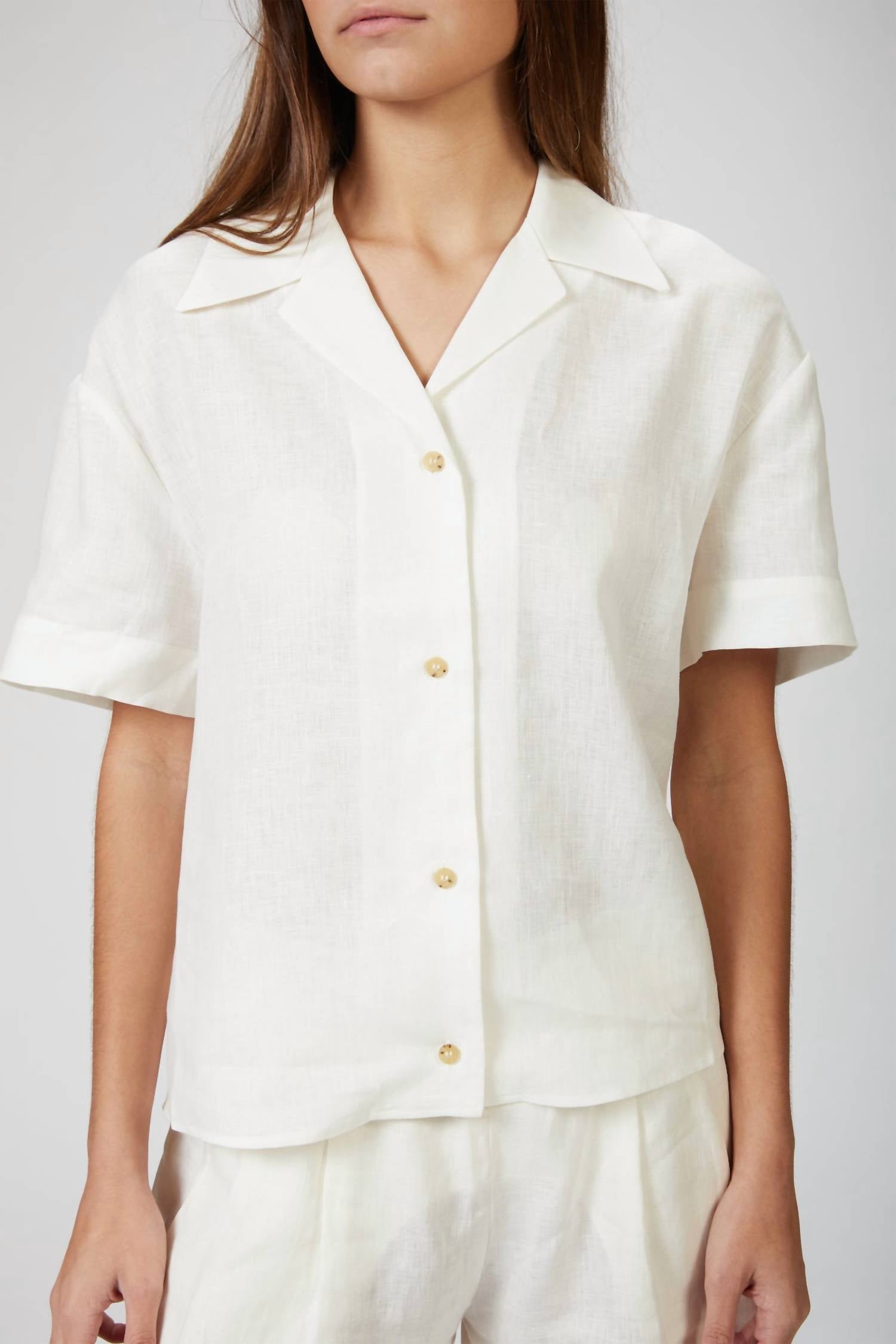 Рубашка Prague в лимонном цвете ASCENO, Lemon
Рубашка Prague в лимонном цвете ASCENO, Lemon