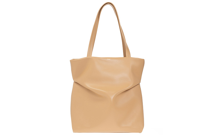 Chloé Сумка-шоппер Хлоя Софт Брайт из телячьей кожи
Chloé Сумка-шоппер Хлоя Софт Брайт из телячьей кожи