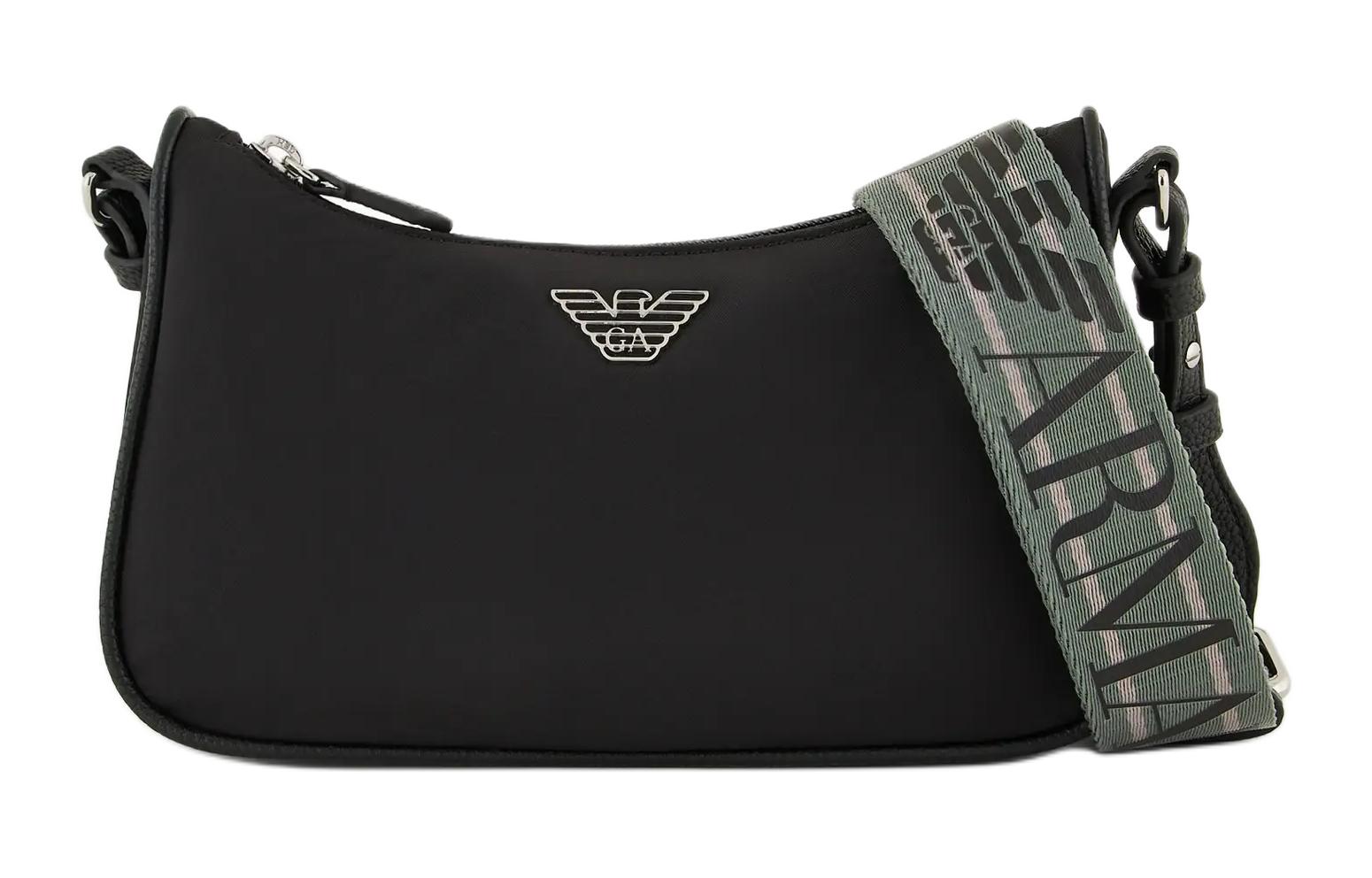 EMPORIO ARMANI Полиамидная мини-сумка через плечо женская черная
EMPORIO ARMANI Полиамидная мини-сумка через плечо женская черная