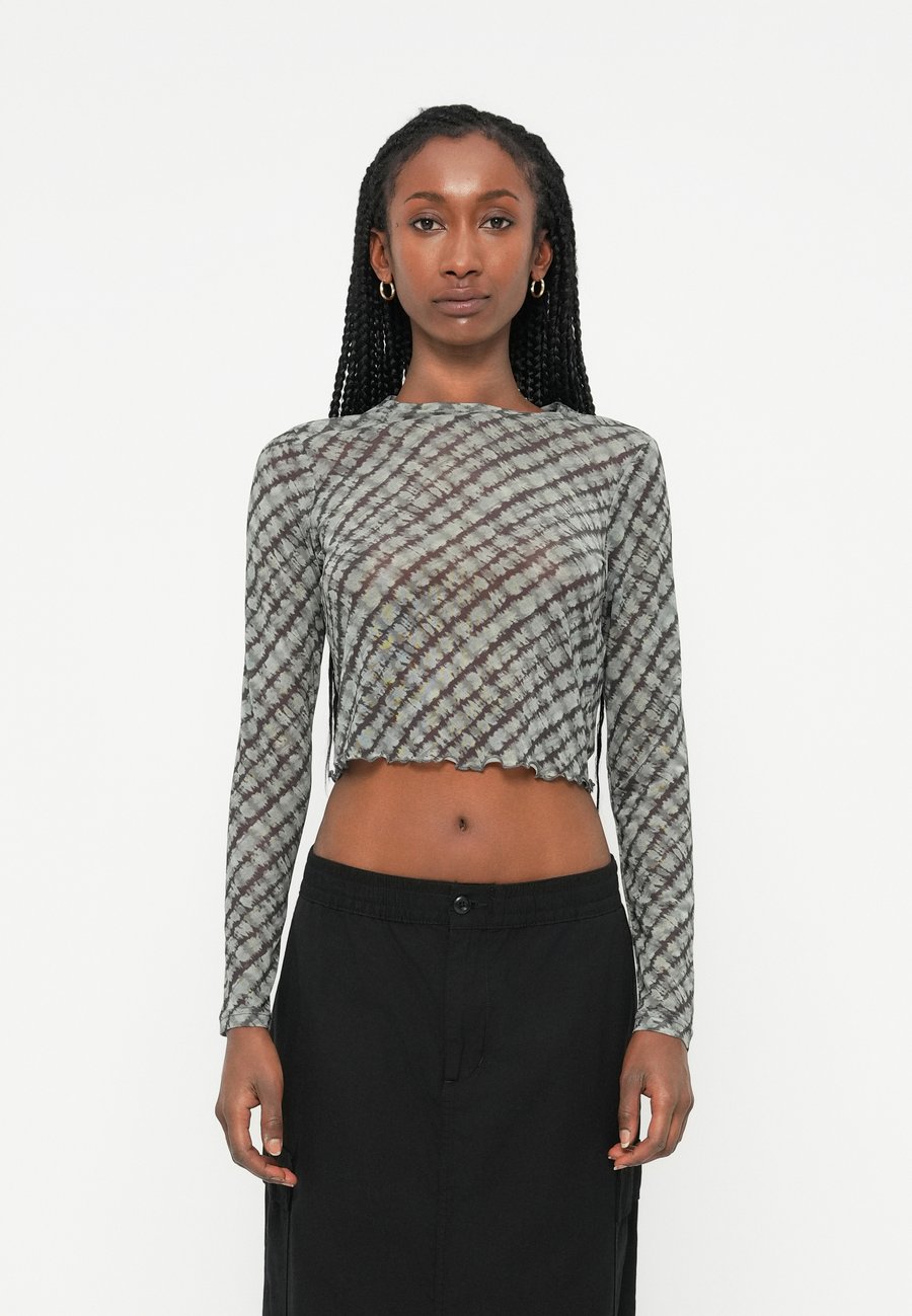 Топ RVCA RIVER , Sea Green/Green
Топ RVCA RIVER , Sea Green/Green