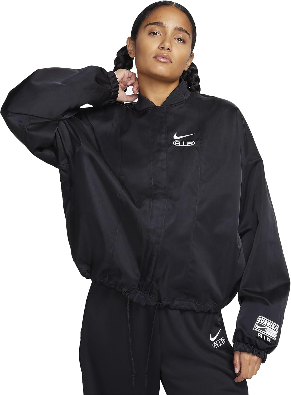 Nike Женская оверсайз бомбер из ткани, черно-белый
Nike Женская оверсайз бомбер из ткани, черно-белый