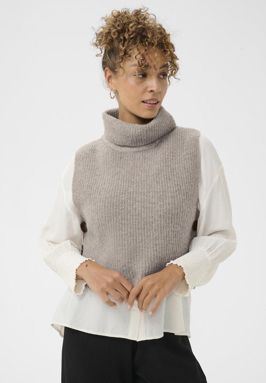 Джемпер Cream STAR SHORT SLIPOVER, Brown Grey Melange/Mottled Light Brown
Джемпер Cream STAR SHORT SLIPOVER, Brown Grey Melange/Mottled Light Brown