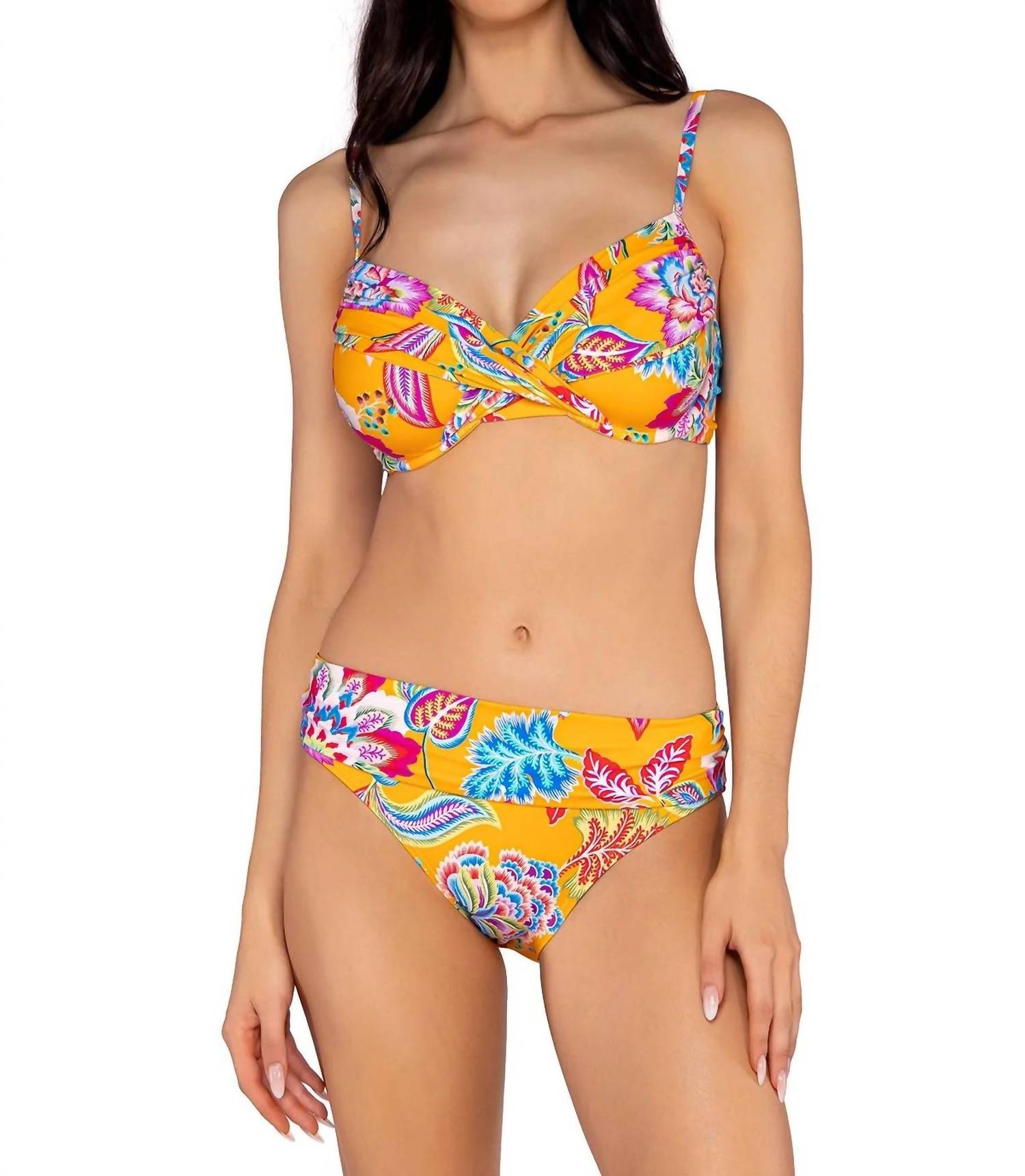 Utopia Незабываемые трусики бикини в желтом цвете Sunsets Inc.
Utopia Незабываемые трусики бикини в желтом цвете Sunsets Inc.