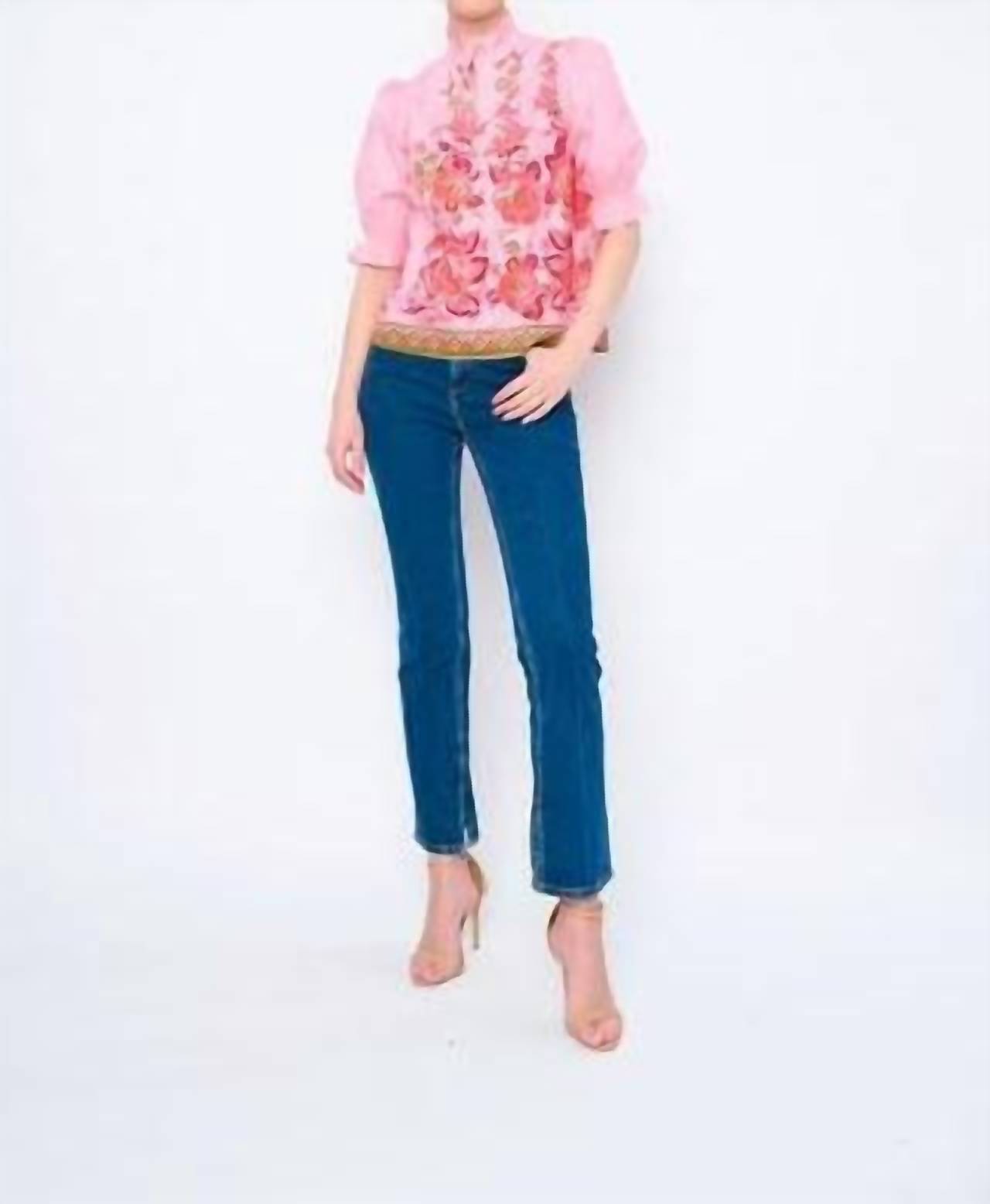 Эдит Топ в цвете Cabbage Rose Flora Bea
Эдит Топ в цвете Cabbage Rose Flora Bea