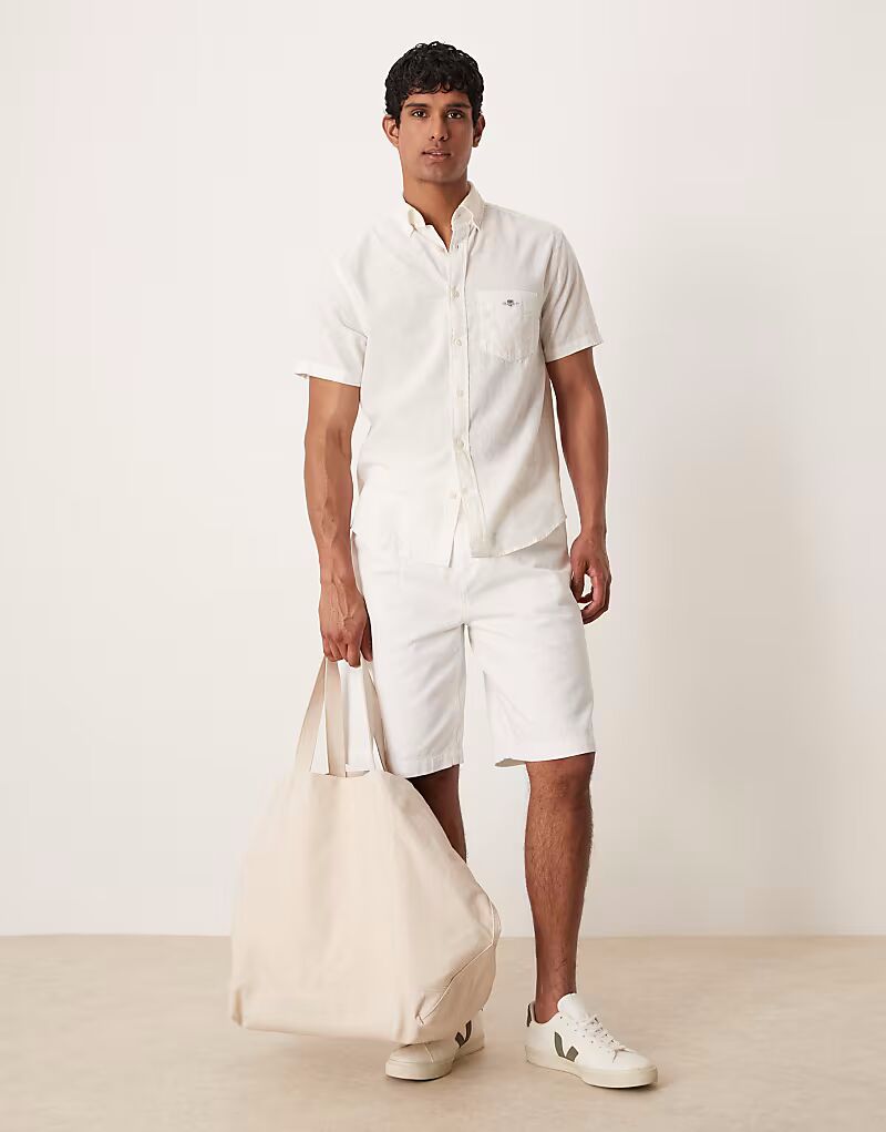 Длинные джинсовые шорты ASOS DESIGN с заостренными складками белого цвета
Длинные джинсовые шорты ASOS DESIGN с заостренными складками белого цвета