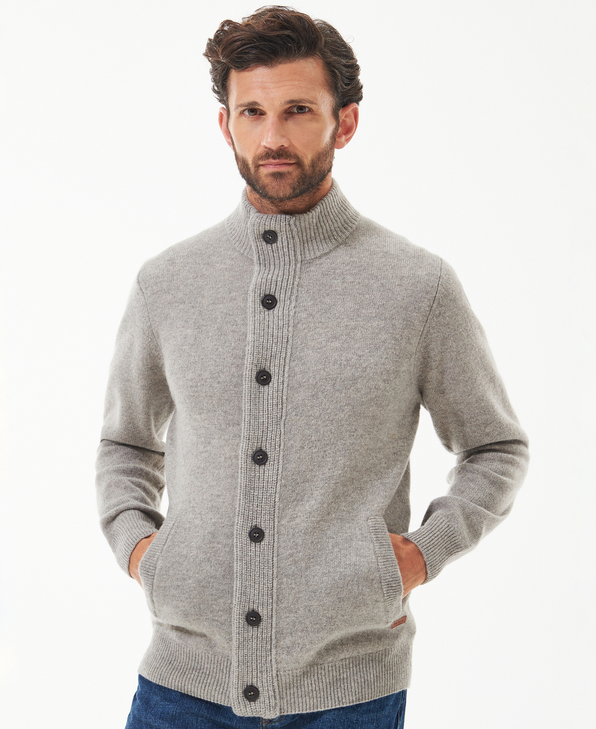 Кардиган Barbour Essential Elbow-Patch, New Stone
Кардиган Barbour Essential Elbow-Patch, New Stone
