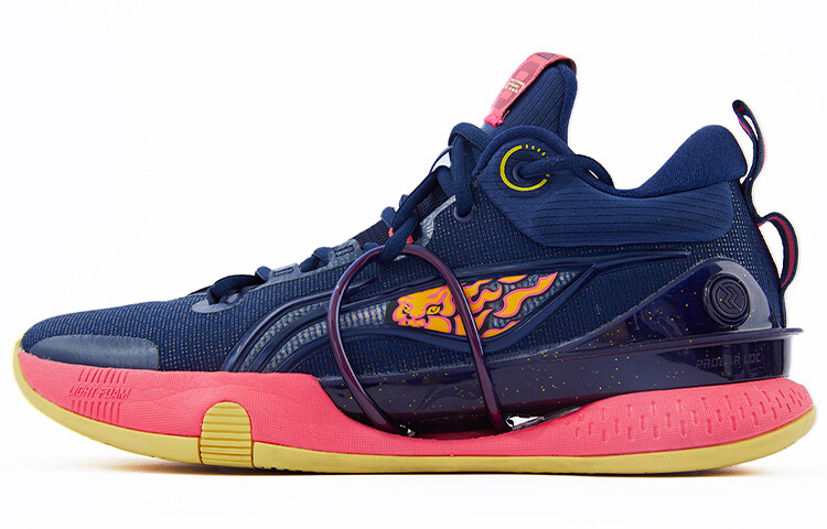 Баскетбольные кроссовки Flash Strike 8 Premium для мужчин, среднего размера, темно-синие Lining
Баскетбольные кроссовки Flash Strike 8 Premium для мужчин, среднего размера, темно-синие Lining