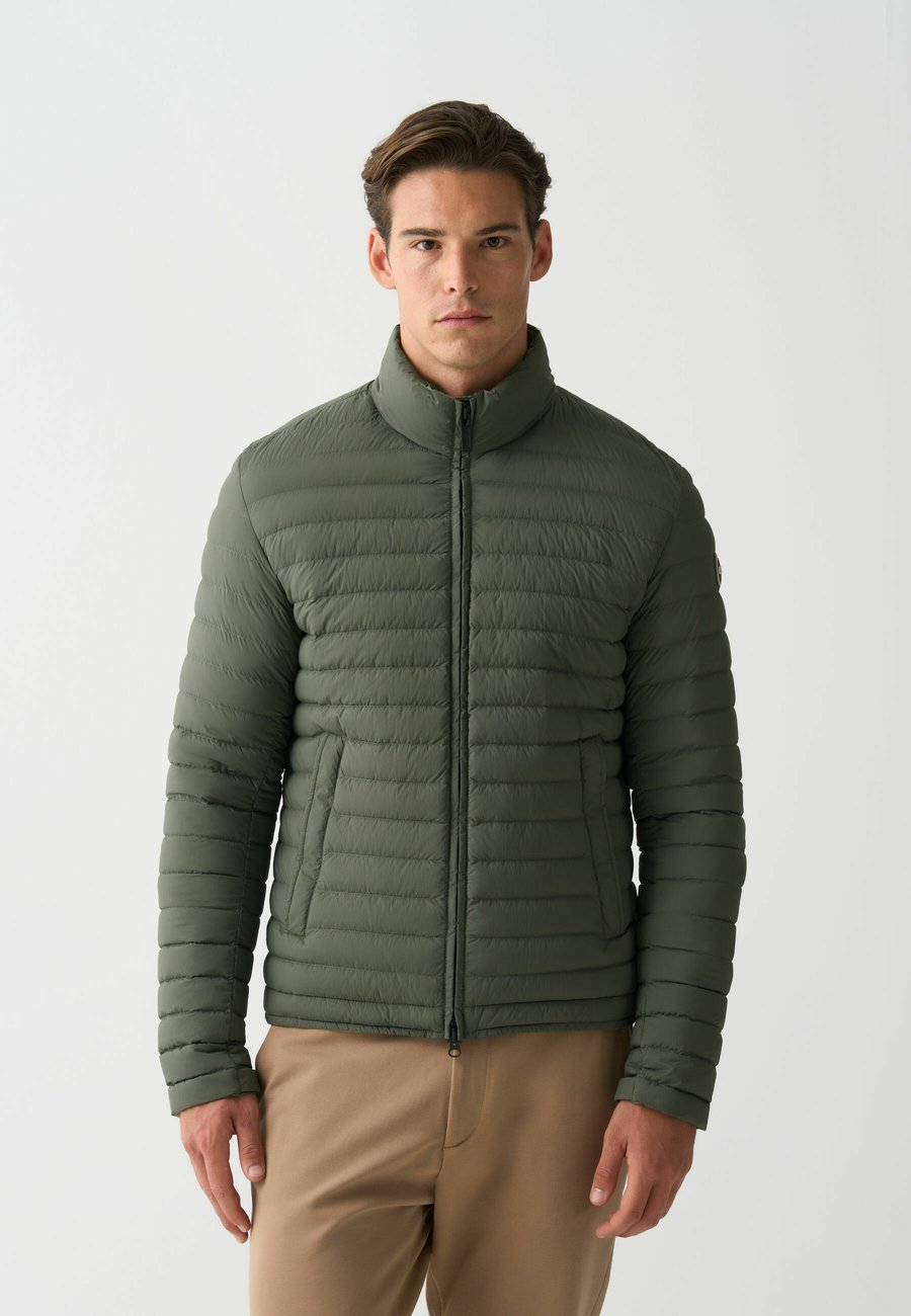 Куртка Colmar Originals WITH PADDED COLLAR, Olive
Куртка Colmar Originals WITH PADDED COLLAR, Olive