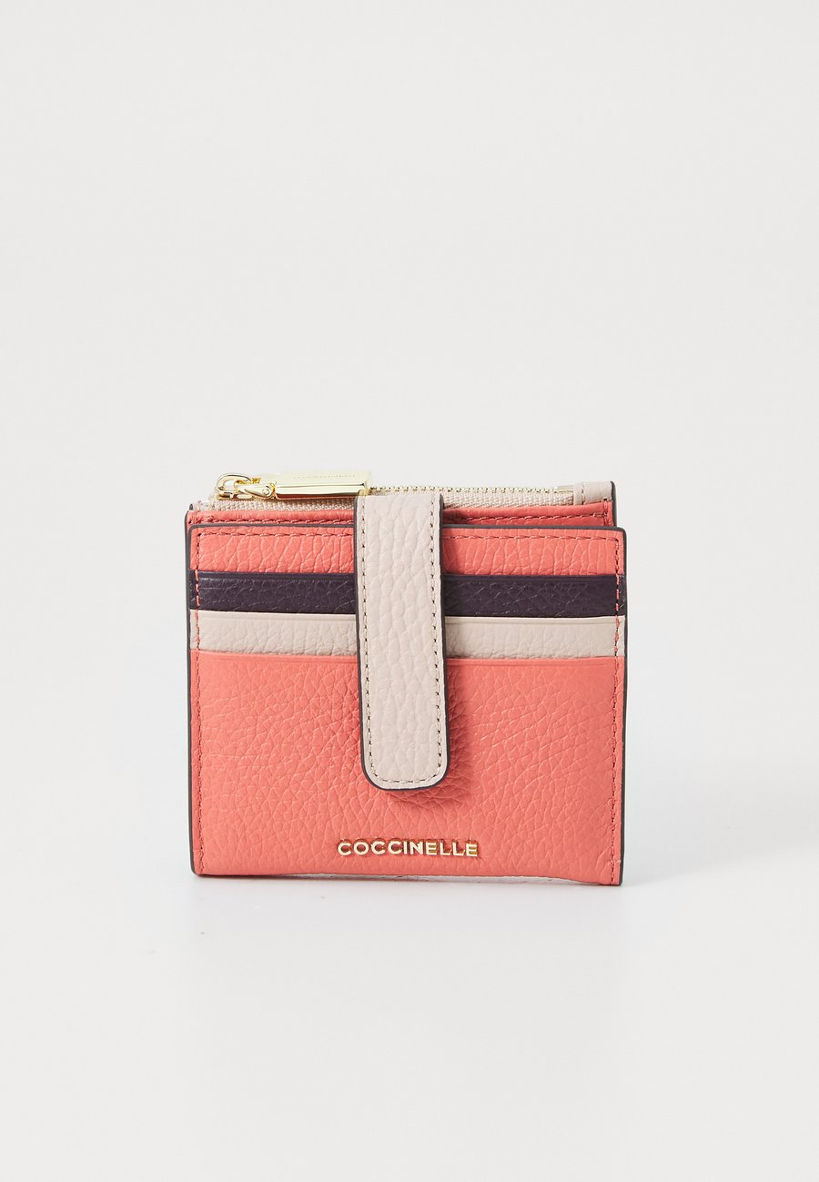 Кошелек Coccinelle Wallet, Pink C/Rose/Pru/Light Pink
Кошелек Coccinelle Wallet, Pink C/Rose/Pru/Light Pink