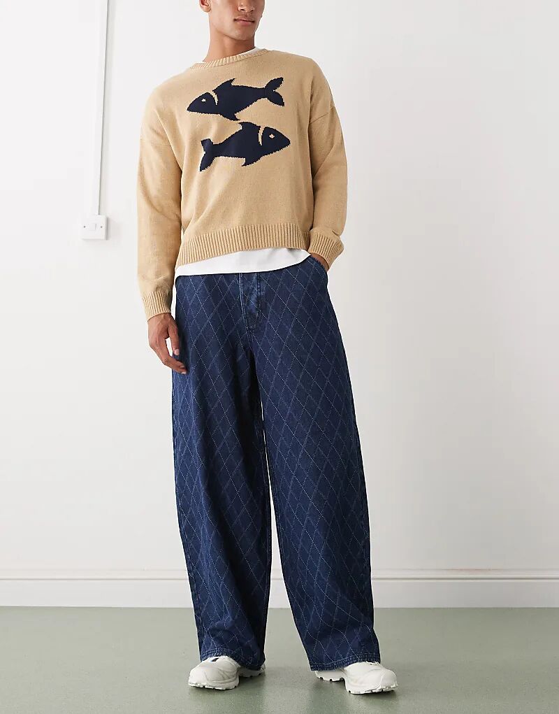 Джинсы-баллоны COLLUSION X006 XL с принтом ромбов темного цвета
Джинсы-баллоны COLLUSION X006 XL с принтом ромбов темного цвета