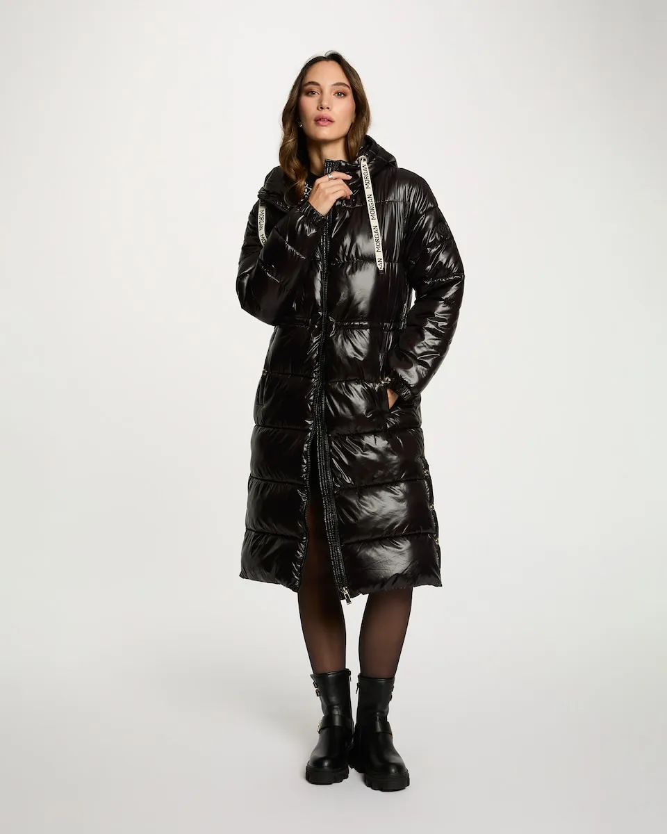 Длинное блестящее женское пальто Morgan, черный
Длинное блестящее женское пальто Morgan, черный