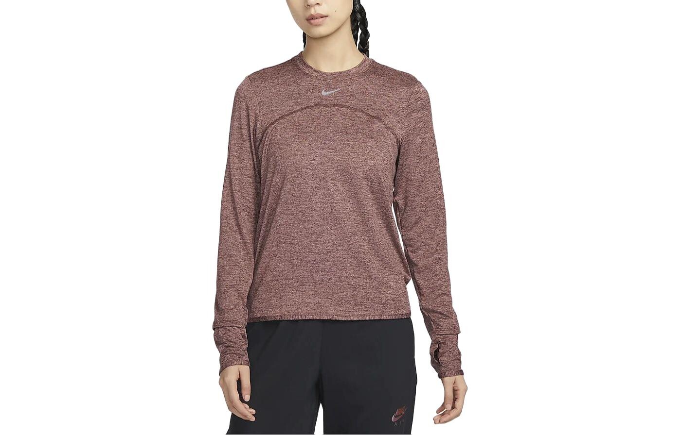 Женская футболка Nike, цвет Burgundy
Женская футболка Nike, цвет Burgundy