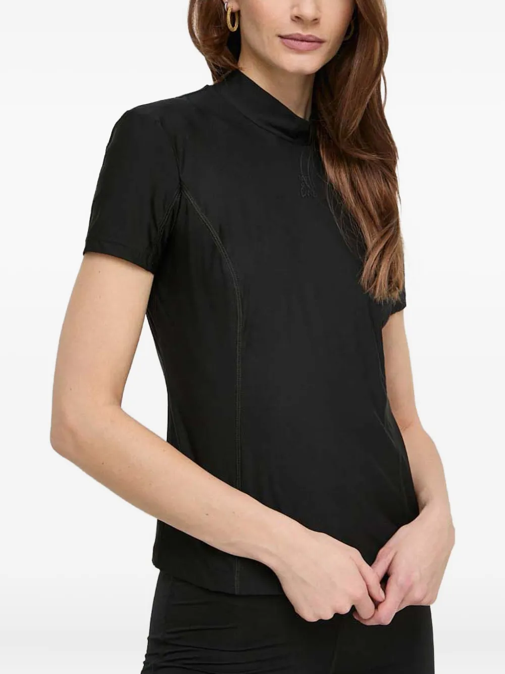 Футболка с короткими рукавами и высоким воротом Patrizia Pepe, черный
Футболка с короткими рукавами и высоким воротом Patrizia Pepe, черный