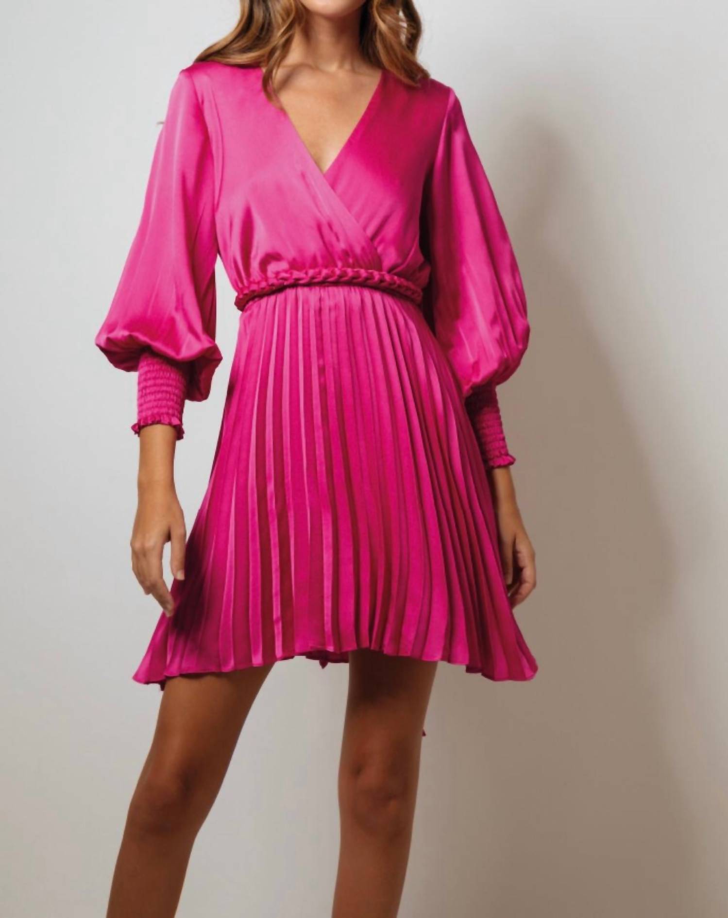 Платье Penny Mini в пурпурном цвете Kleid
Платье Penny Mini в пурпурном цвете Kleid