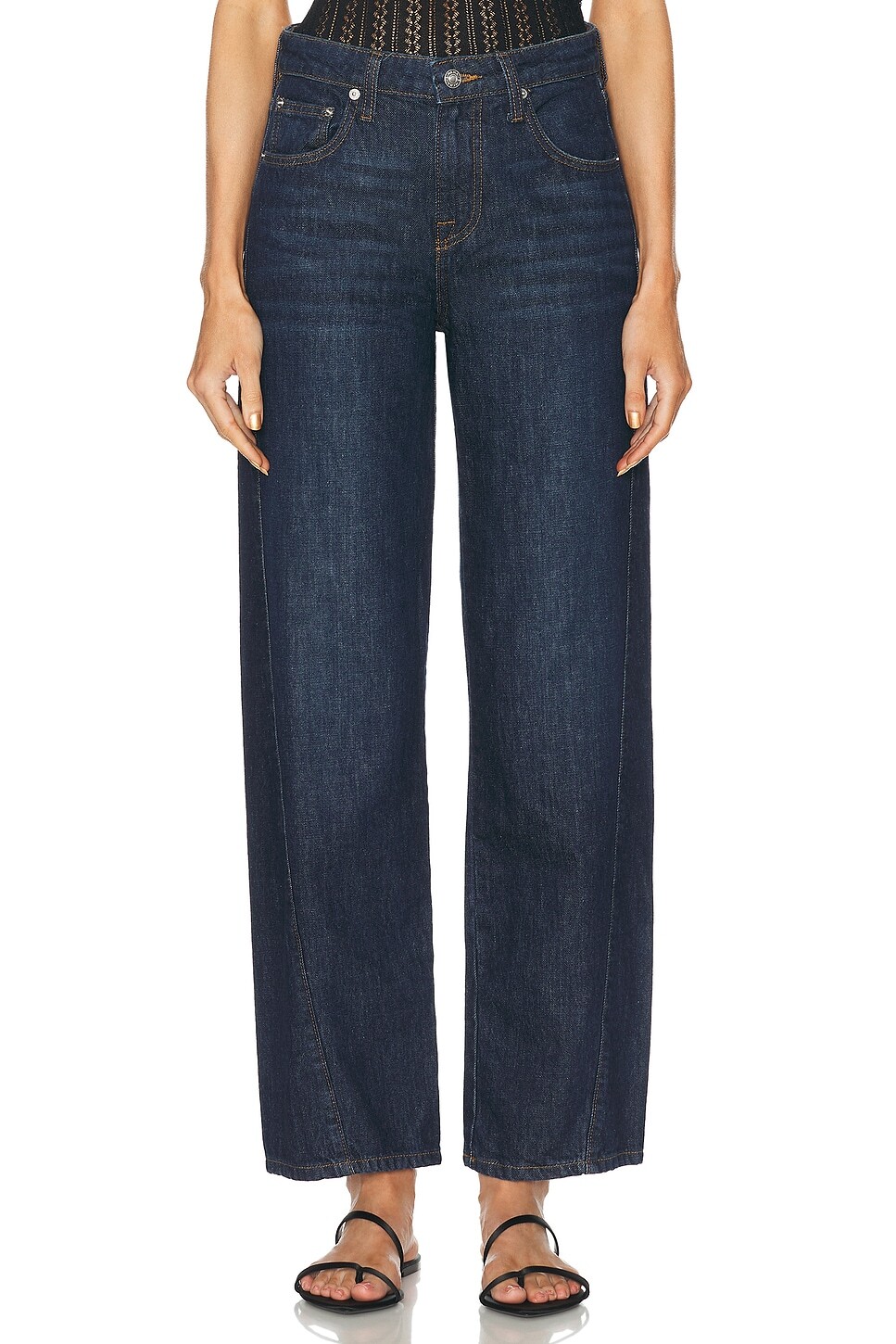 Джинсы женские SIMKHAI, цвет Twilight
Джинсы женские SIMKHAI, цвет Twilight