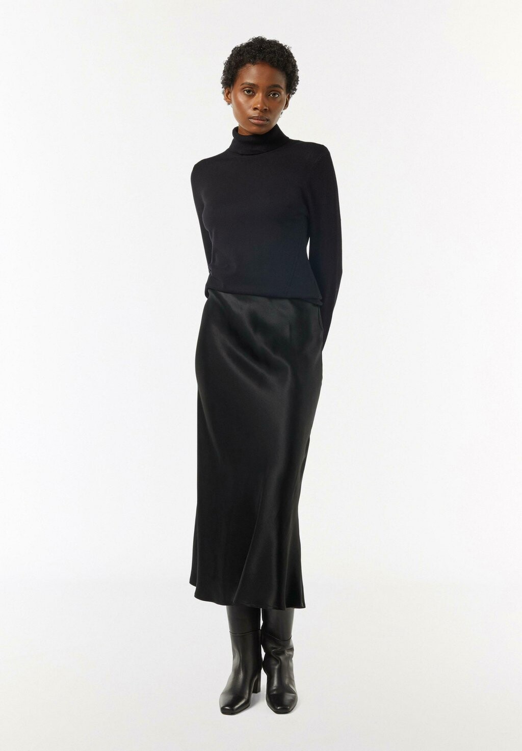 Юбка А-силуэта comma, черный
Юбка А-силуэта comma, черный