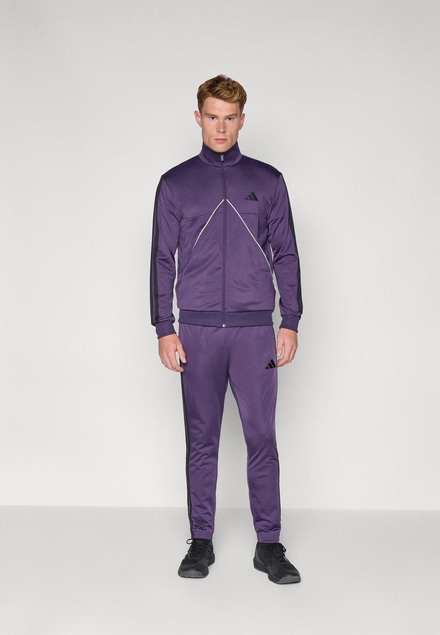 Спортивный костюм Adidas Sportswear TIRO SET, Aurora Plum/Dark Purple
Спортивный костюм Adidas Sportswear TIRO SET, Aurora Plum/Dark Purple