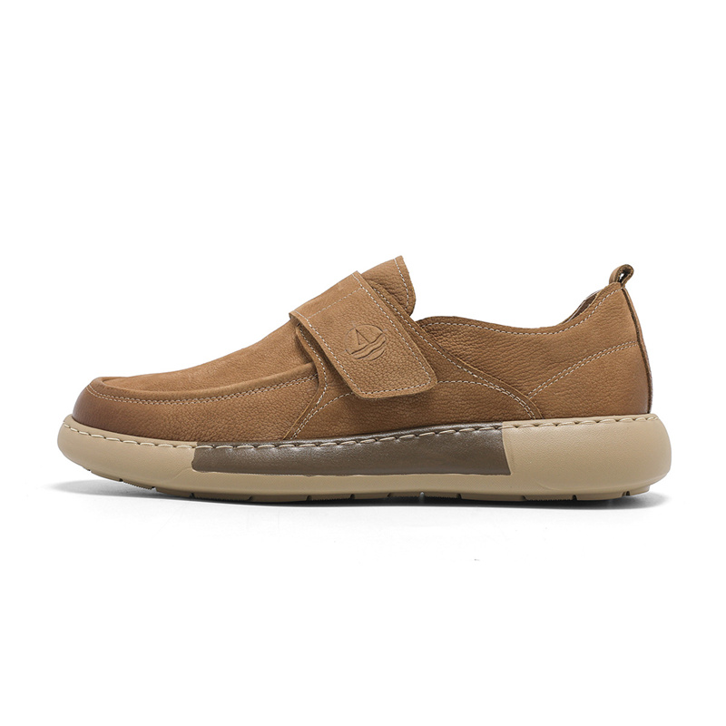 NAVIGARE Низкие повседневные туфли-парусники цвета хаки для мужчин
NAVIGARE Низкие повседневные туфли-парусники цвета хаки для мужчин