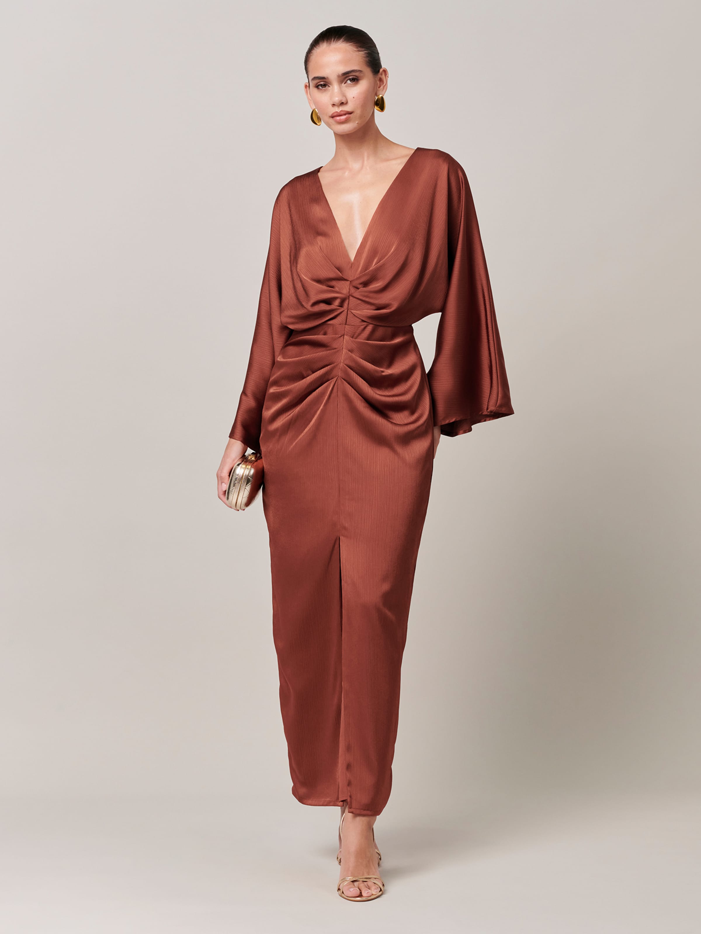 Sável Вечернее платье 'Deliliah' в темно-оранжевом цвете
Sável Вечернее платье 'Deliliah' в темно-оранжевом цвете