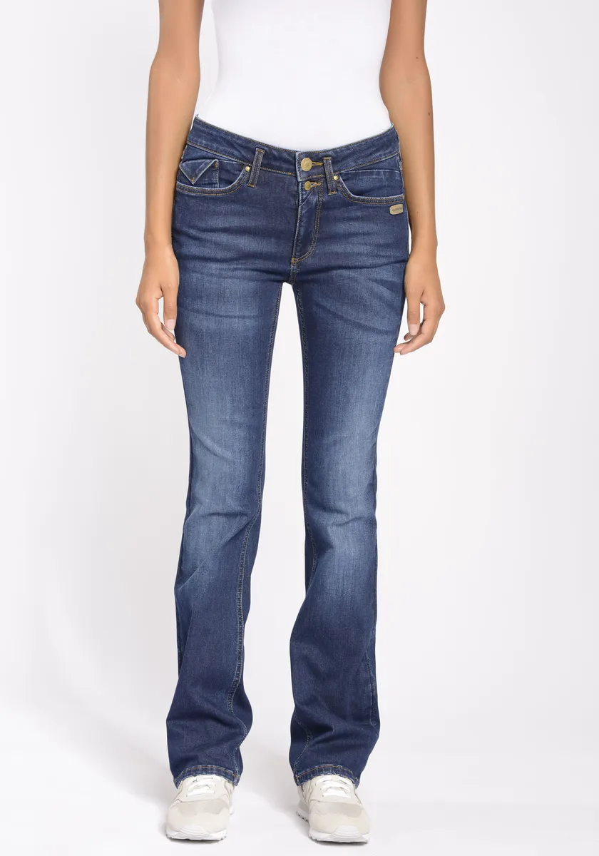 Джинсы GANG bootcut "94ELISA LIGHT BOOTCUT" из линии ECO LINE из органического хлопка и стрейча, синий
Джинсы GANG bootcut "94ELISA LIGHT BOOTCUT" из линии ECO LINE из органического хлопка и стрейча, синий