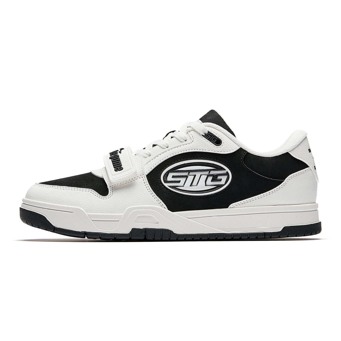 ANTA Мужские баскетбольные кроссовки STG Slip Resistant Abrasion Resistant низкие черно-белые
ANTA Мужские баскетбольные кроссовки STG Slip Resistant Abrasion Resistant низкие черно-белые