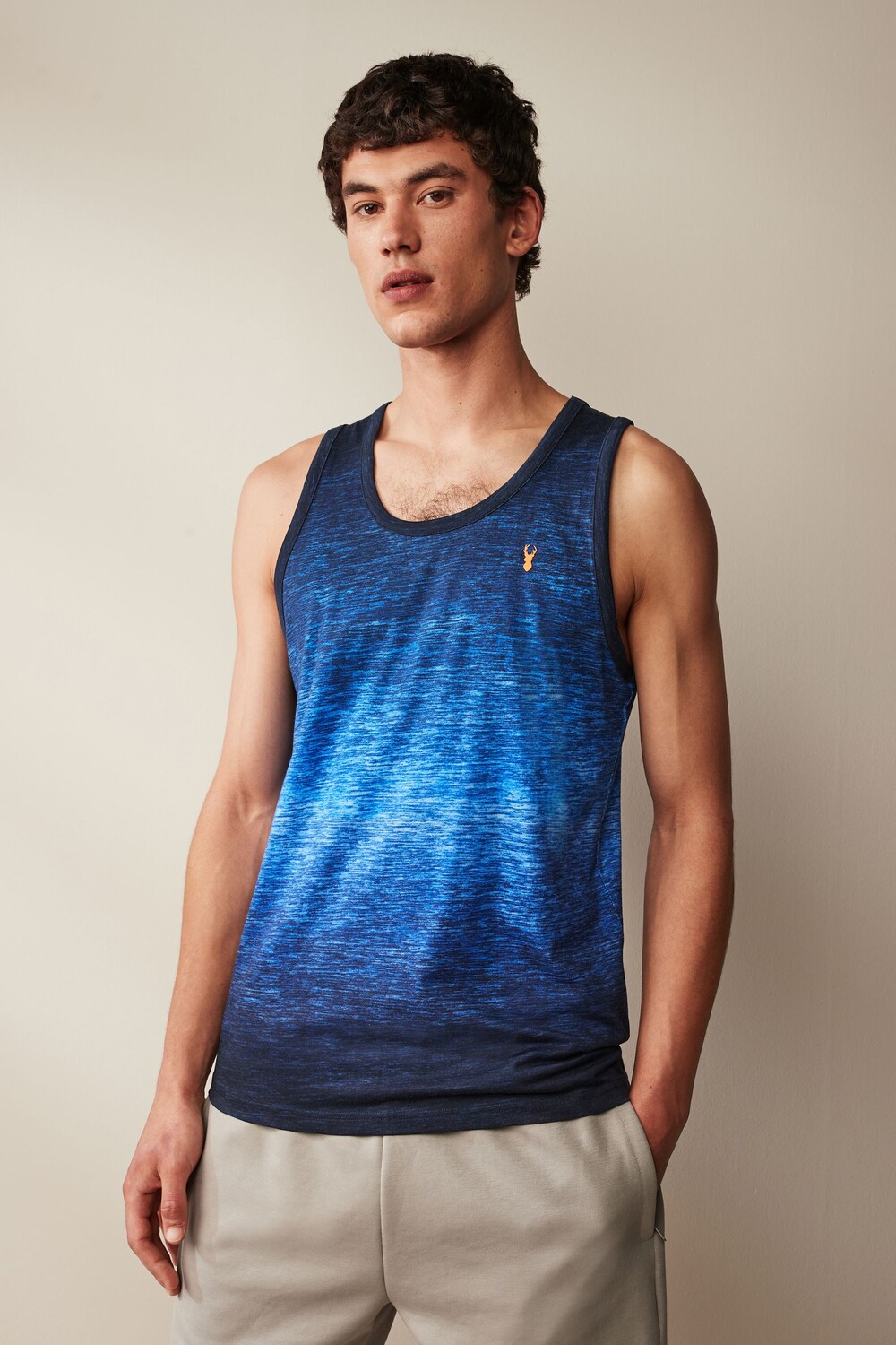 Затененная майка Next, синий
Затененная майка Next, синий