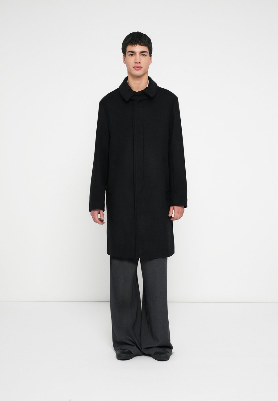 Пальто GAP TOPCOAT, Black
Пальто GAP TOPCOAT, Black