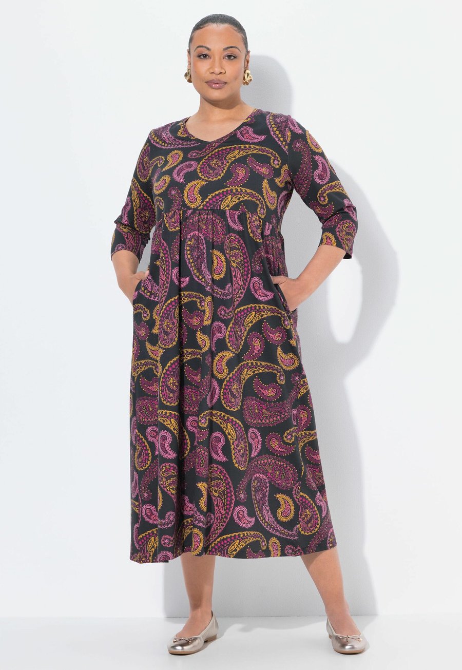 Платье Ulla Popken OCKET, Black
Платье Ulla Popken OCKET, Black
