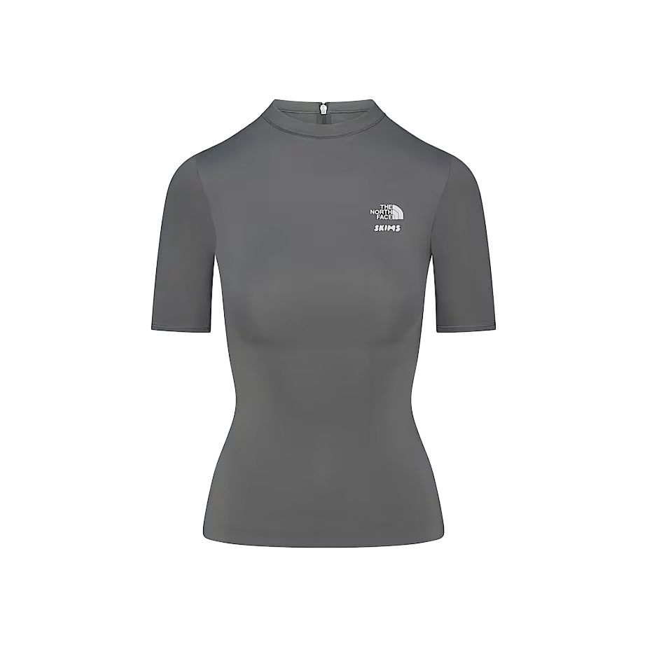 Футболка SKIMS FW25 Regular, женская The North Face, sk/gunmetal серый
Футболка SKIMS FW25 Regular, женская The North Face, sk/gunmetal серый