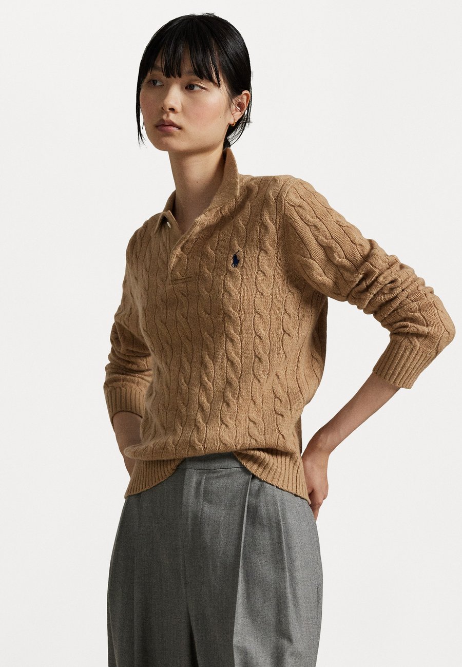 Джемпер Polo Ralph Lauren CABLE-KNIT WOOL-CASHMERE POLO SWEATER, Collection Camel Melange/Camel
Джемпер Polo Ralph Lauren CABLE-KNIT WOOL-CASHMERE POLO SWEATER, Collection Camel Melange/Camel