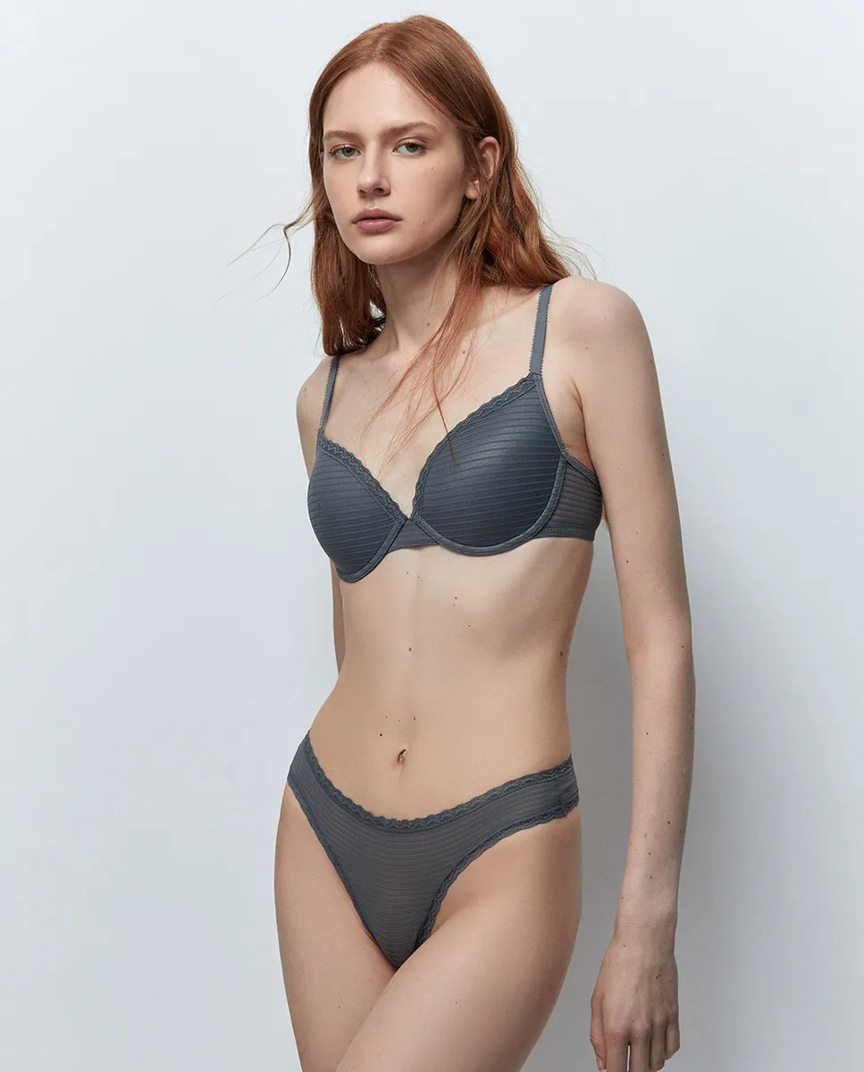 Кружевная танга Sfera, серый
Кружевная танга Sfera, серый