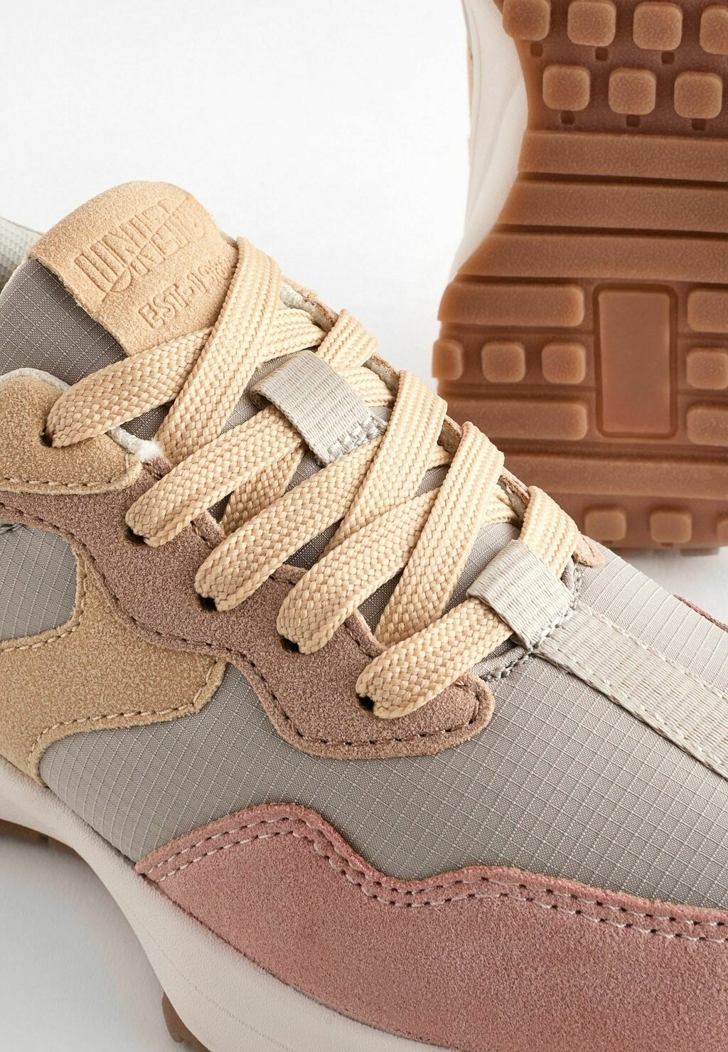 Кроссовки CHUNKY-REGULAR FIT Next, розовый
Кроссовки CHUNKY-REGULAR FIT Next, розовый