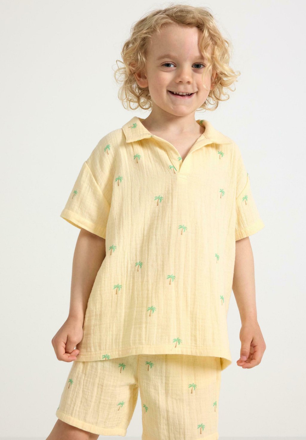 Поло GAUZE Lindex, светло-желтый
Поло GAUZE Lindex, светло-желтый