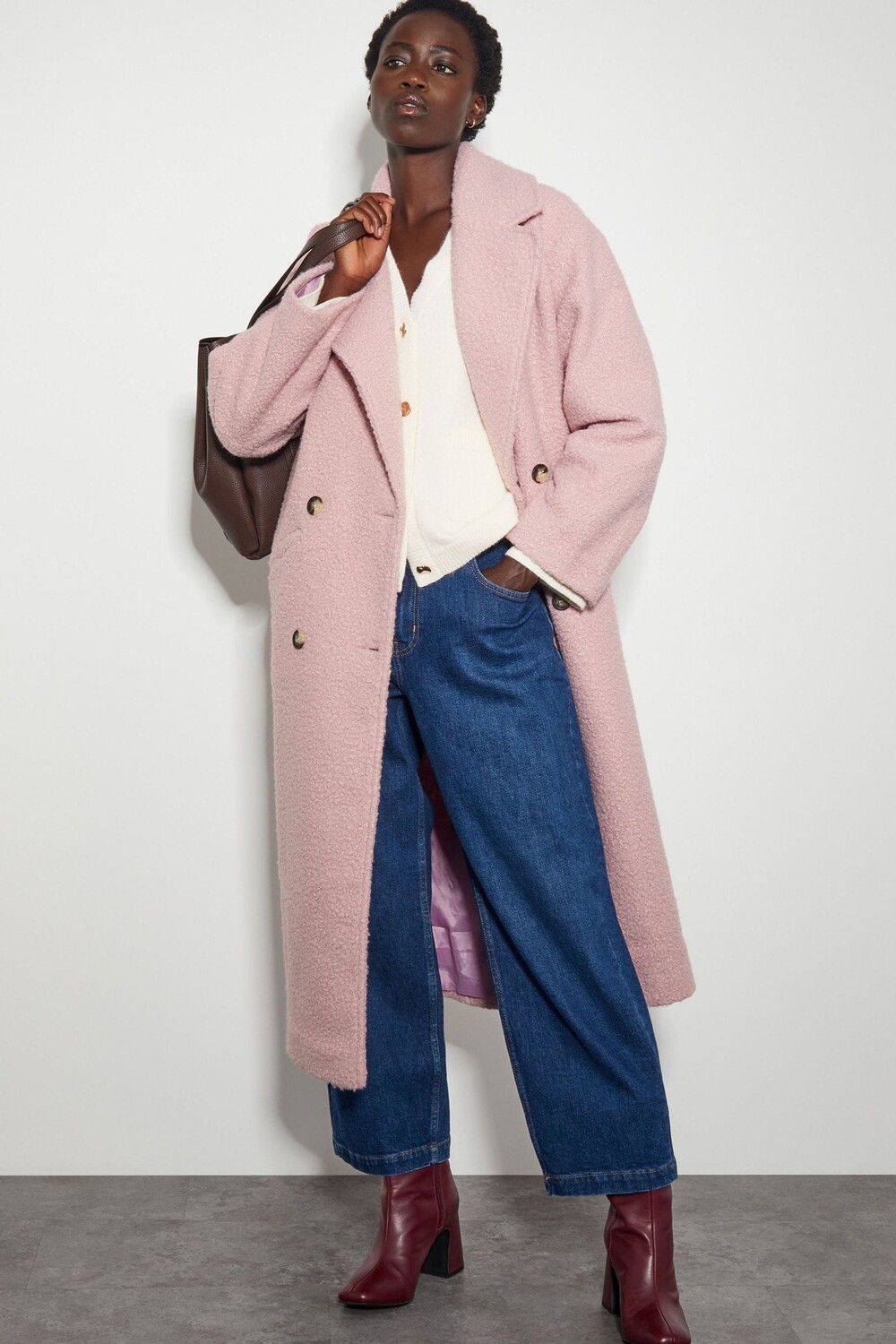 Двубортное букле пальто Ophelia Monsoon, розовый
Двубортное букле пальто Ophelia Monsoon, розовый