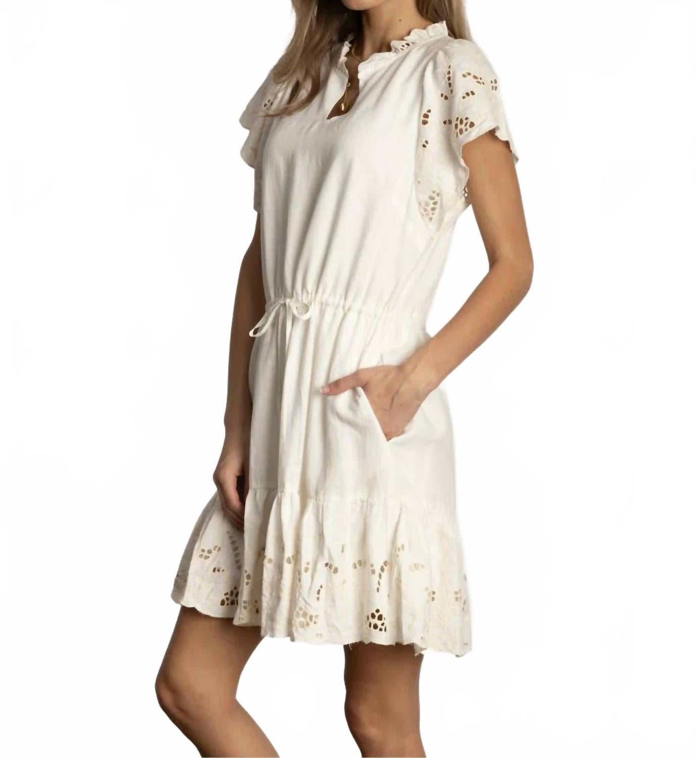 Платье Sophia в натуральном цвете Dylan
Платье Sophia в натуральном цвете Dylan