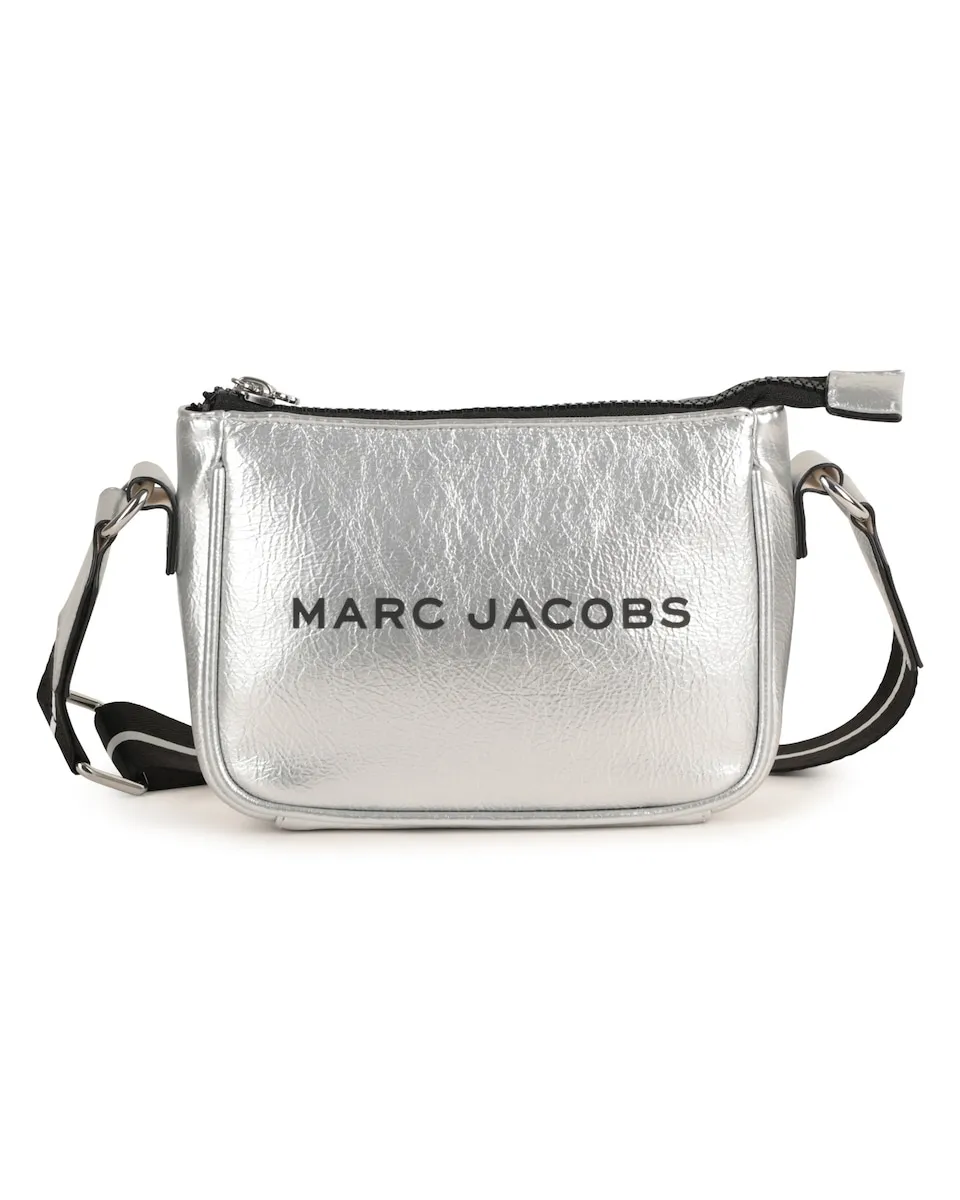 Детская сумочка серебристого цвета из полиэстера Marc Jacobs
Детская сумочка серебристого цвета из полиэстера Marc Jacobs