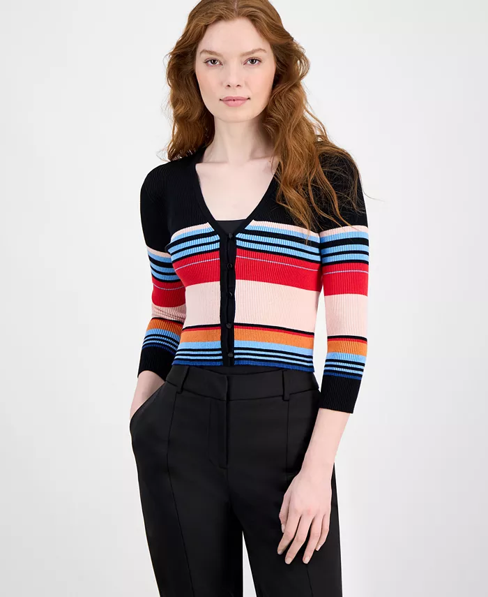 Женский полосатый кардиган с V-образным вырезом и рукавами 3/4 на пуговицах T Tahari, мультиколор
Женский полосатый кардиган с V-образным вырезом и рукавами 3/4 на пуговицах T Tahari, мультиколор