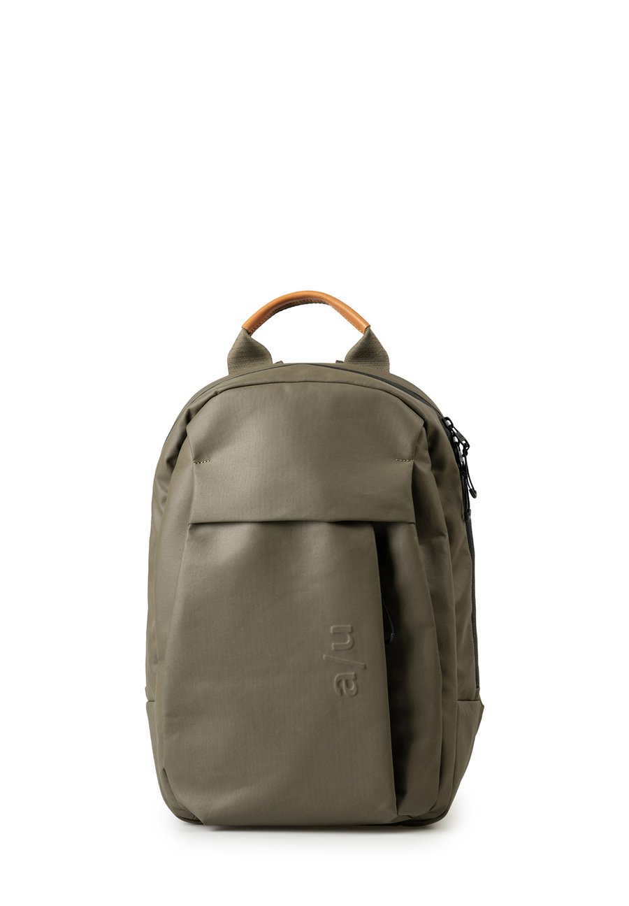 Рюкзак Aunts & Uncles Rucksack, Fallen Rock/Khaki
Рюкзак Aunts & Uncles Rucksack, Fallen Rock/Khaki